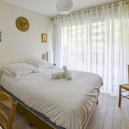 Appartement Labrouste Et Son Balcon - Welkeys Париж Екстериор снимка