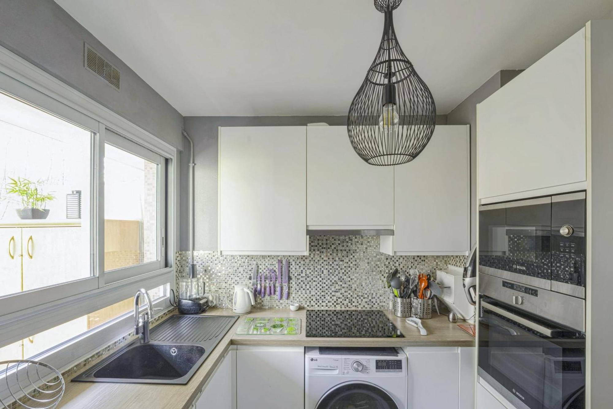 Appartement Labrouste Et Son Balcon - Welkeys Париж Екстериор снимка